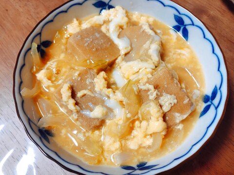 高野豆腐と玉ねぎの卵とじ